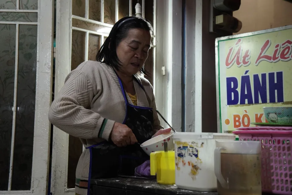 Bàn ăn tại Quán Nướng Ori